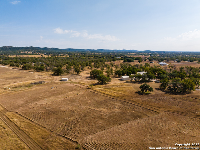 Image 46 of 49 For 1158 Orchard Park