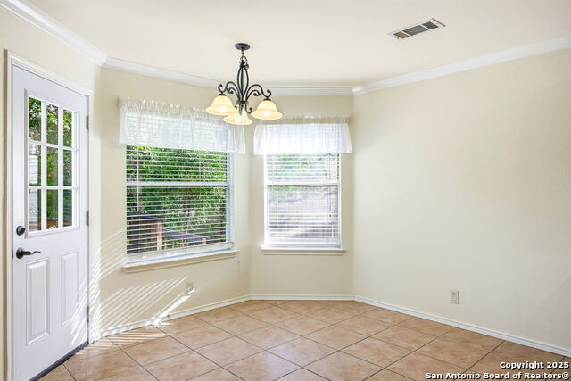 Image 20 of 51 For 9723 Dahlia  