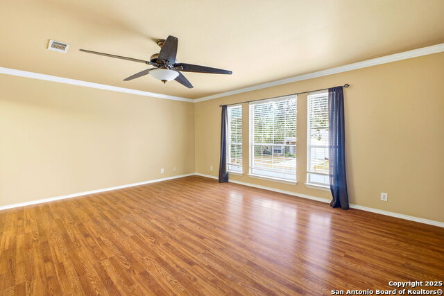 Image 29 of 51 For 9723 Dahlia  