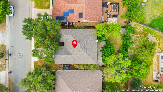 Image 47 of 51 For 9723 Dahlia  