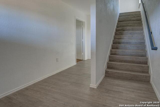 Listing photo id 10 for 185 Hidden  