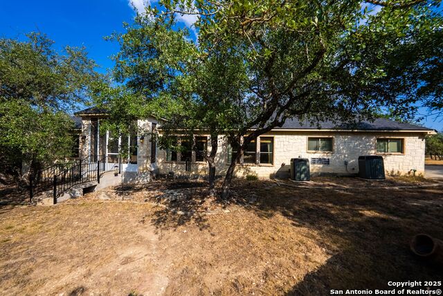 Image 2 of 76 For 130 Grey Mist