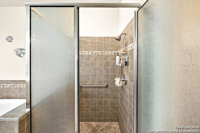 Image 28 of 76 For 130 Grey Mist