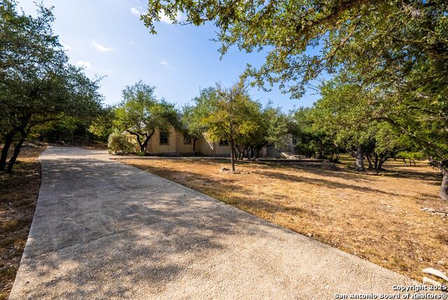 Image 4 of 76 For 130 Grey Mist