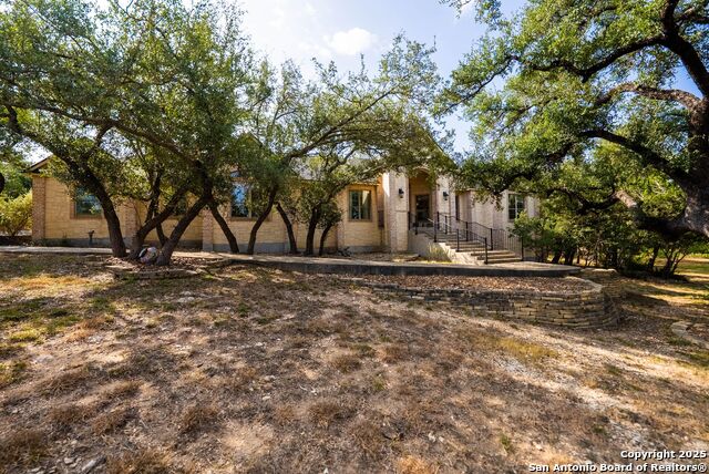 Image 6 of 76 For 130 Grey Mist