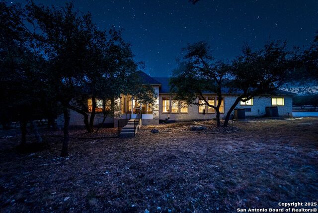 Image 73 of 76 For 130 Grey Mist