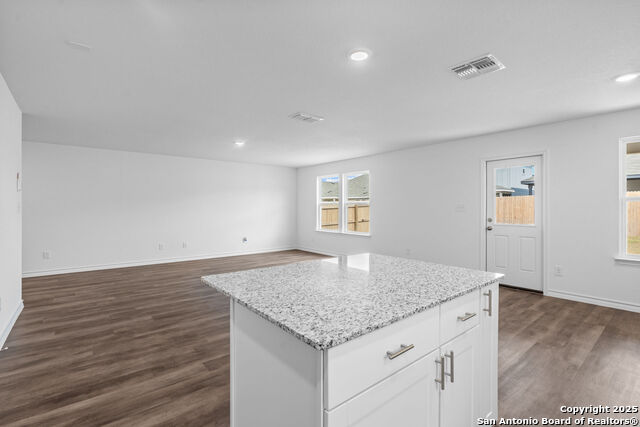 Image 5 of 23 For 8132 Brandy Branch