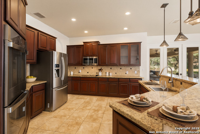 Image 11 of 44 For 3015 River Way