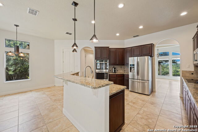 Image 16 of 44 For 3015 River Way