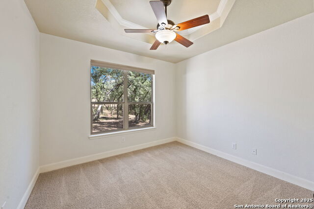 Image 28 of 44 For 3015 River Way
