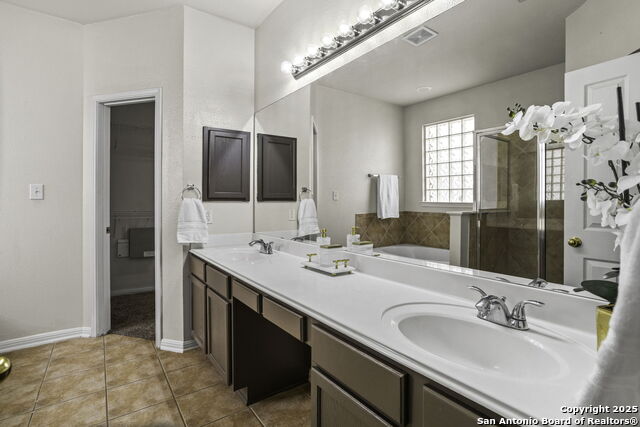 Image 20 of 33 For 1223 Knights Cross