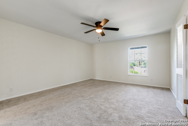 Image 14 of 25 For 6123 Farragut Dr.