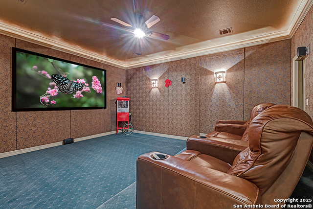 Listing photo id 30 for 1700 Frontier