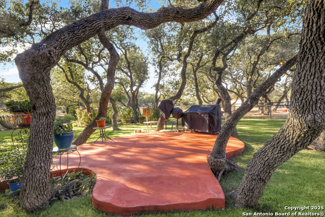 Listing photo id 48 for 1700 Frontier