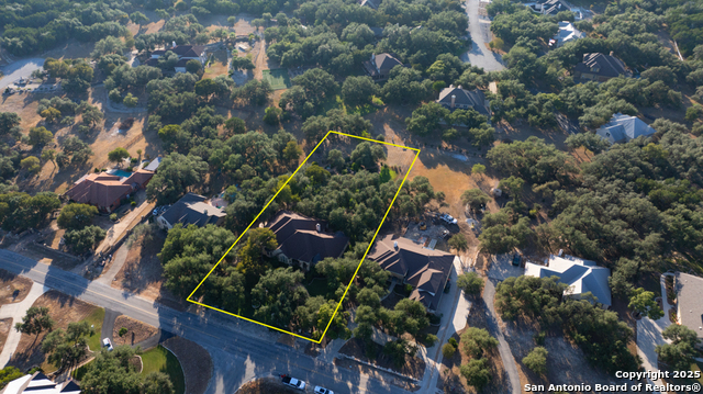 Listing photo id 67 for 1700 Frontier