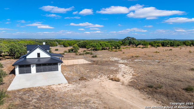 Image 14 of 43 For 235 Sattler Rd