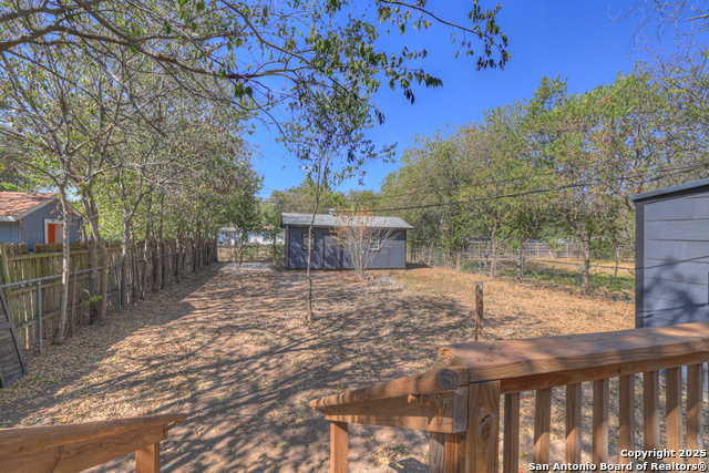 Image 18 of 23 For 511 Wright