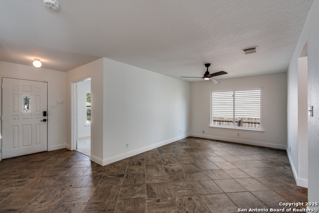 Image 11 of 42 For 6230 Higbee