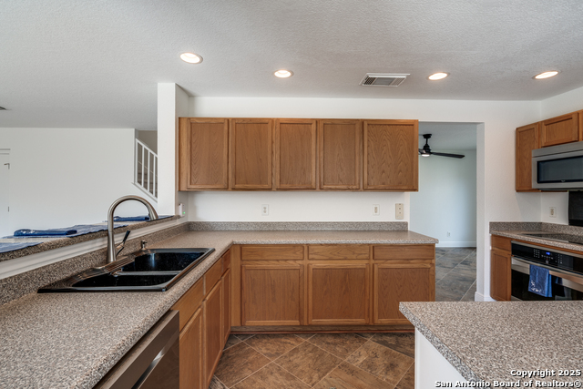 Image 16 of 42 For 6230 Higbee