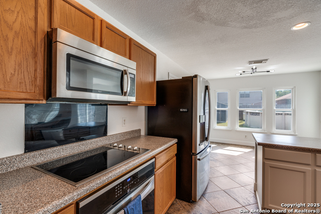 Image 17 of 42 For 6230 Higbee