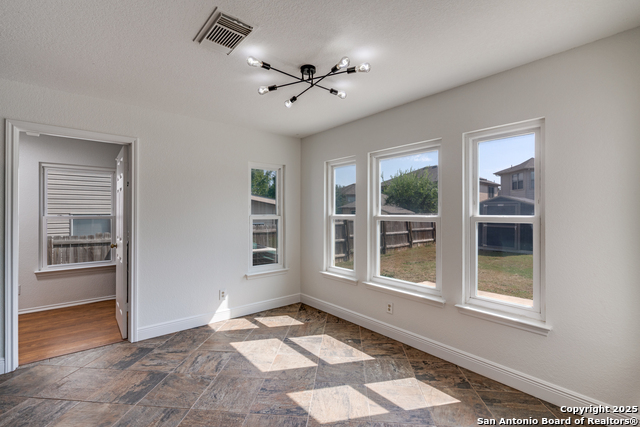 Image 19 of 42 For 6230 Higbee