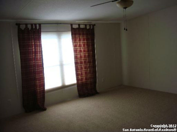 Image 3 of 8 For 402 Sligo  