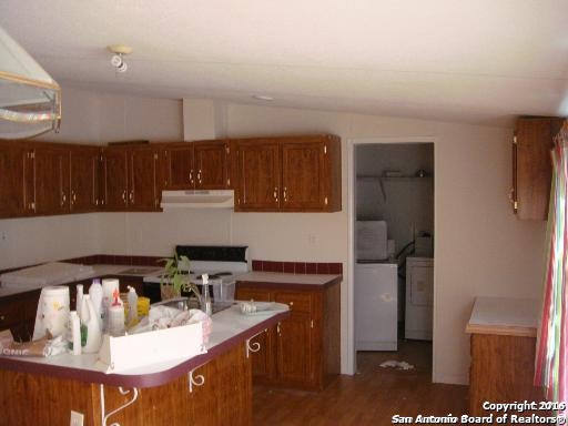 Image 4 of 8 For 402 Sligo  