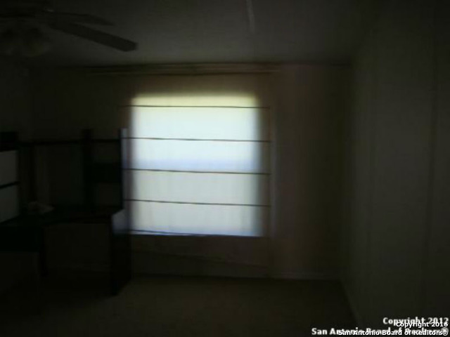 Image 7 of 8 For 402 Sligo  