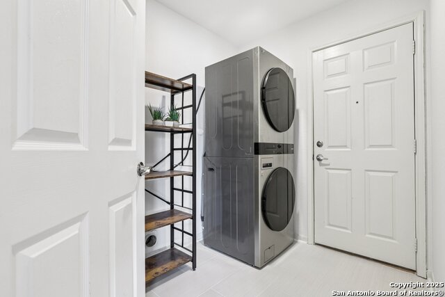 Image 22 of 45 For 9103 Mare Trace