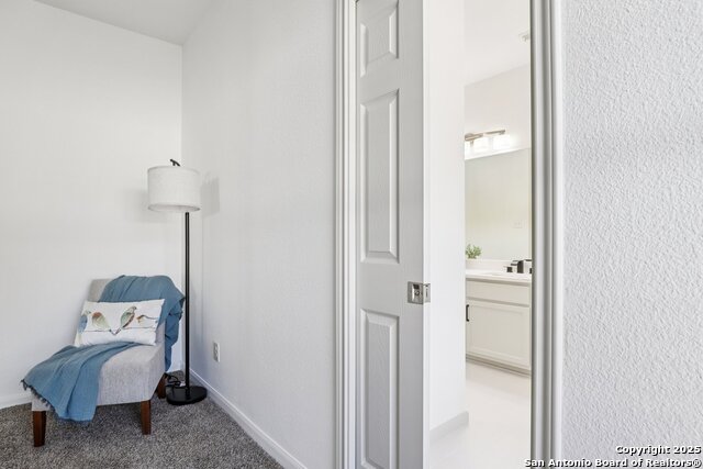 Image 32 of 45 For 9103 Mare Trace