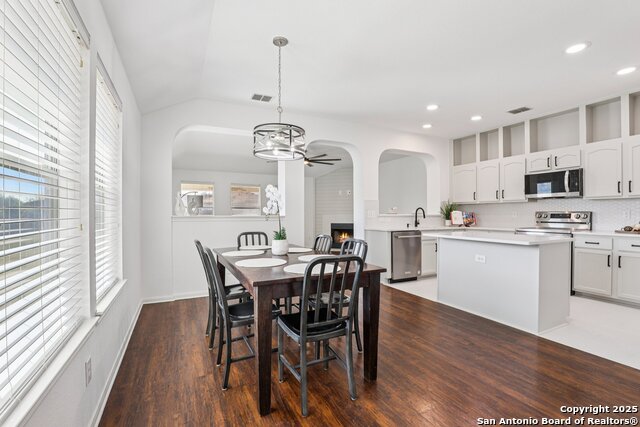 Image 9 of 45 For 9103 Mare Trace