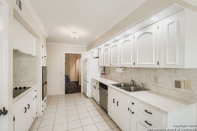 Listing photo id 7 for 7500 Callaghan  Apt 260