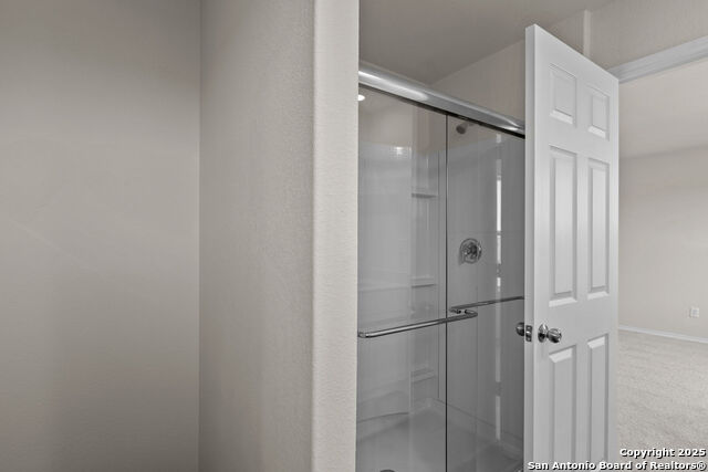 Image 22 of 29 For 10302 Mcqueeney