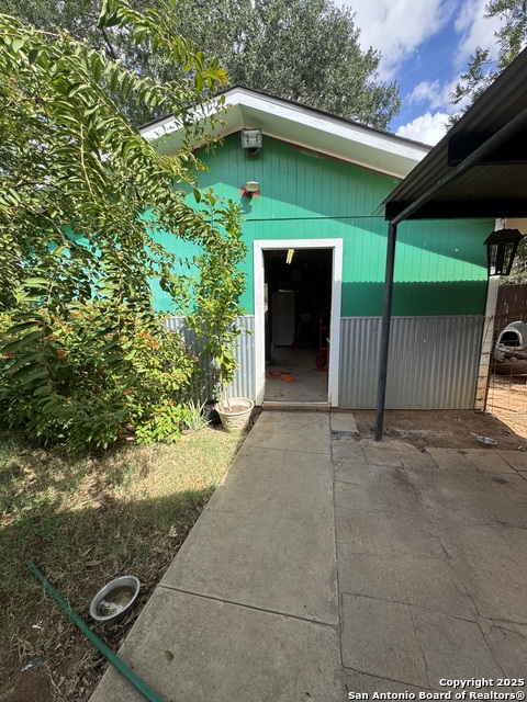 Image 10 of 32 For 363 William  