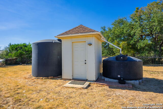 Image 34 of 49 For 377 Waterstone Parkway