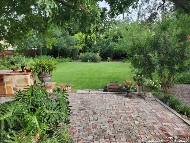 Image 38 of 45 For 312 Pereida  