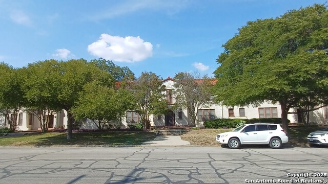 Details for 219 Magnolia W, San Antonio, TX 78212