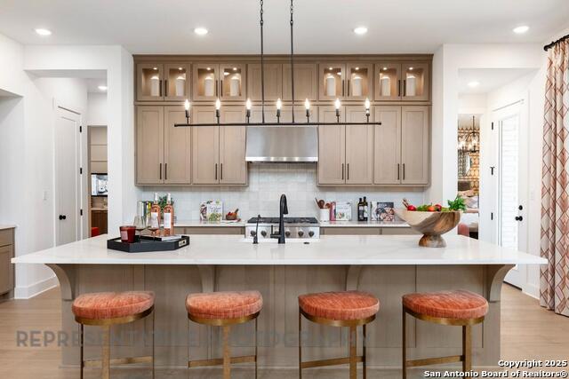 Listing photo id 0 for 237 Lacey Oak