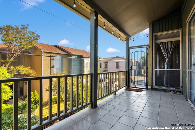 Listing photo id 15 for 3678 Hidden  601