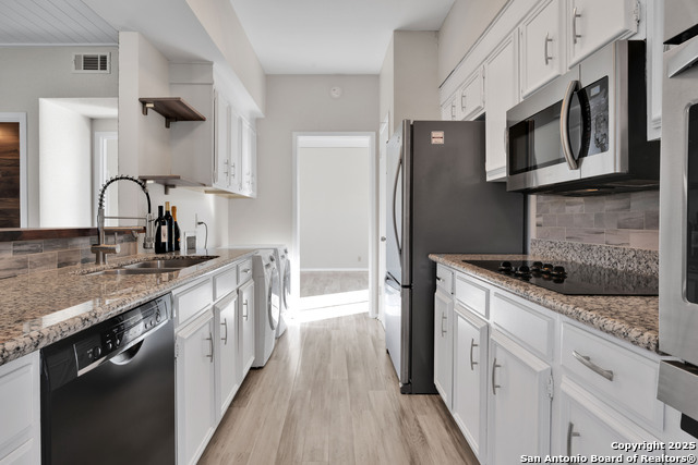 Listing photo id 0 for 3678 Hidden  601