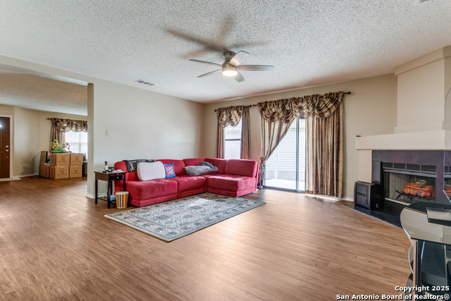 Image 5 of 14 For 6730 Evercrest