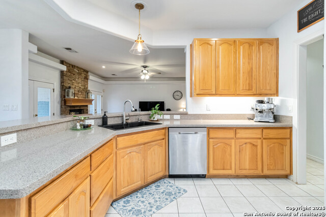 Image 18 of 53 For 339 Long Meadow