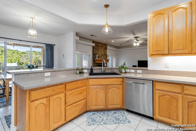 Image 19 of 53 For 339 Long Meadow