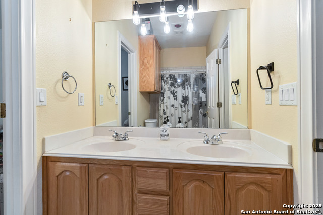 Image 35 of 53 For 339 Long Meadow