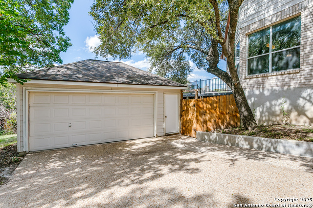 Image 44 of 49 For 1007 Verde Vista