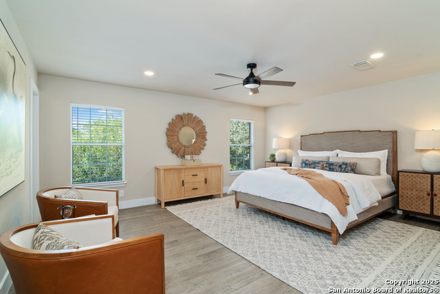 Image 18 of 29 For 21450 Bubbling Crk