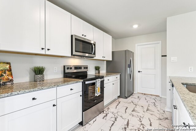 Image 8 of 31 For 7315 Capella Cir