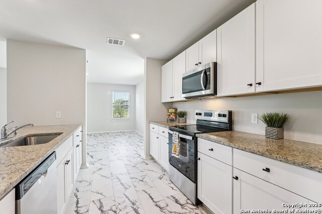 Image 9 of 31 For 7315 Capella Cir