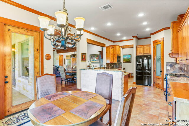 Image 10 of 56 For 114 Windview