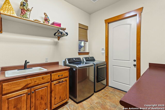 Image 27 of 56 For 114 Windview